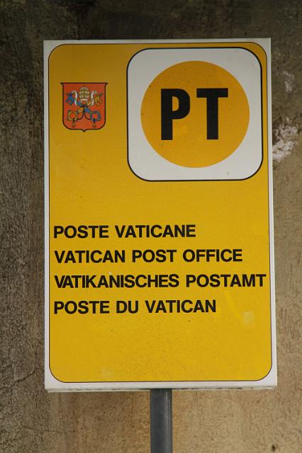0676 Rome-Basiliek St Pieter.JPG